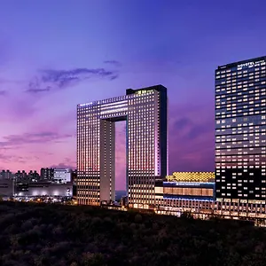 Hotel Grand Mercure Ambassador And Residences Yongsan
