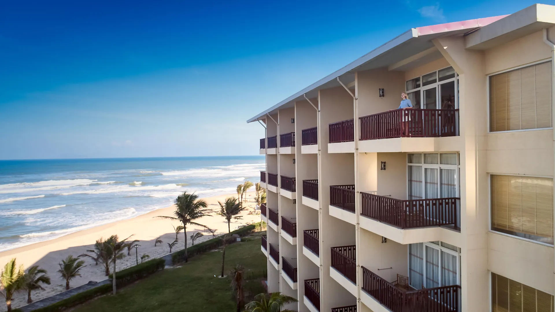 Sandy Beach Non Nuoc Resort Da Nang Vietnam