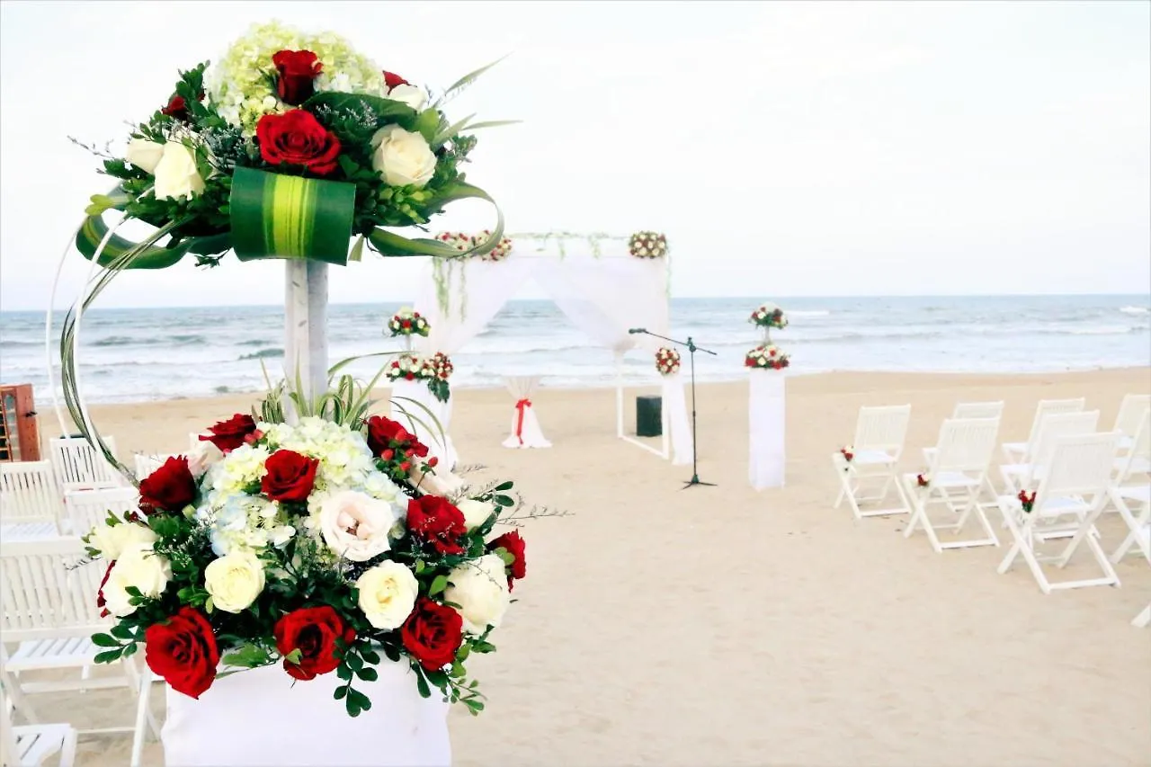 Sandy Beach Non Nuoc Resort Da Nang 4*,  Vietnam